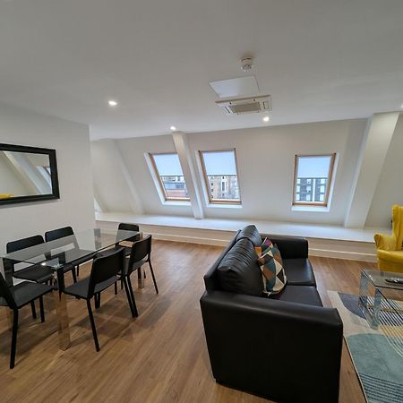 House Of Fisher - 100 Kings Road Рединг Екстериор снимка