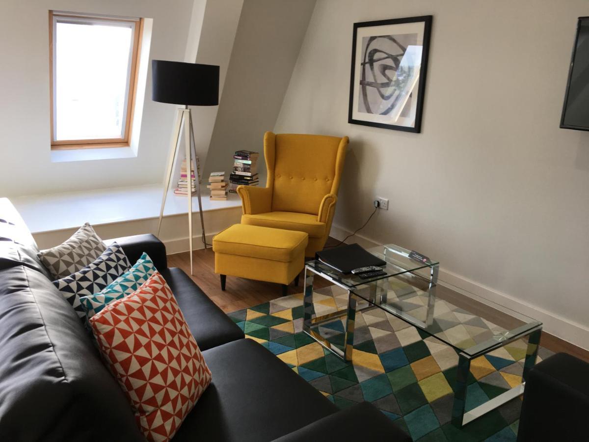 House Of Fisher - 100 Kings Road Рединг Екстериор снимка